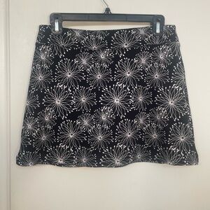 Black and White Floral Women's Skort